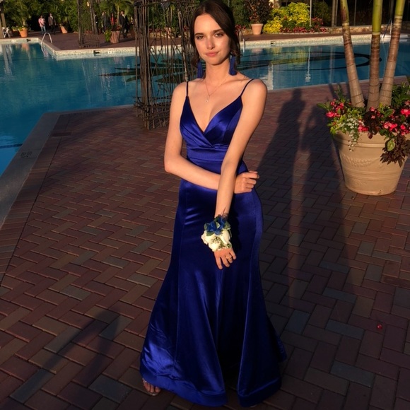 Royal blue silk prom or pageant dress - Picture 3 of 4
